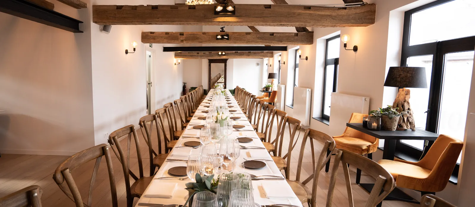 1778239860-FY Interior-3